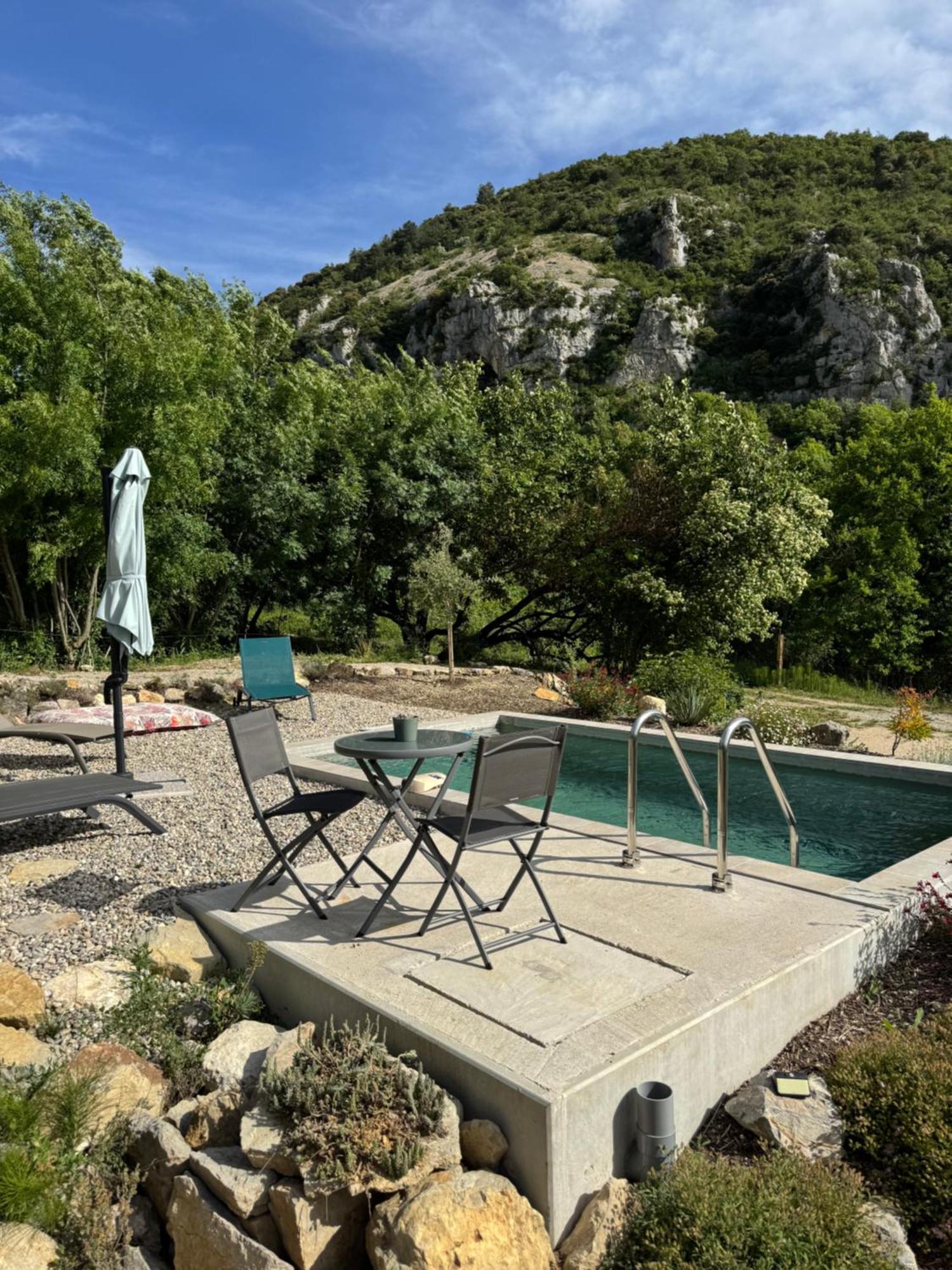 Gites Les Rochers De Plaisians Exterior foto